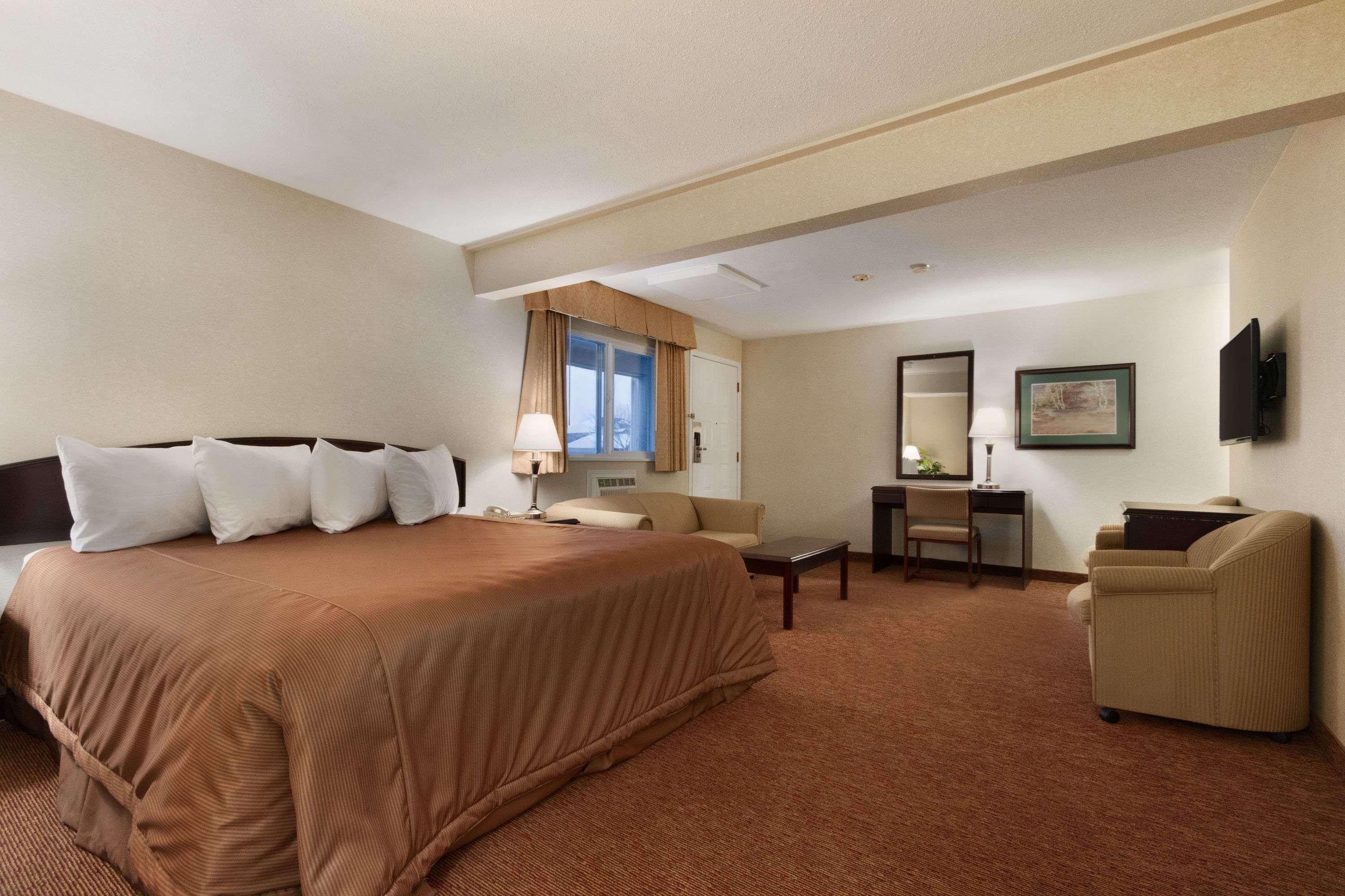 Travelodge By Wyndham Hotel