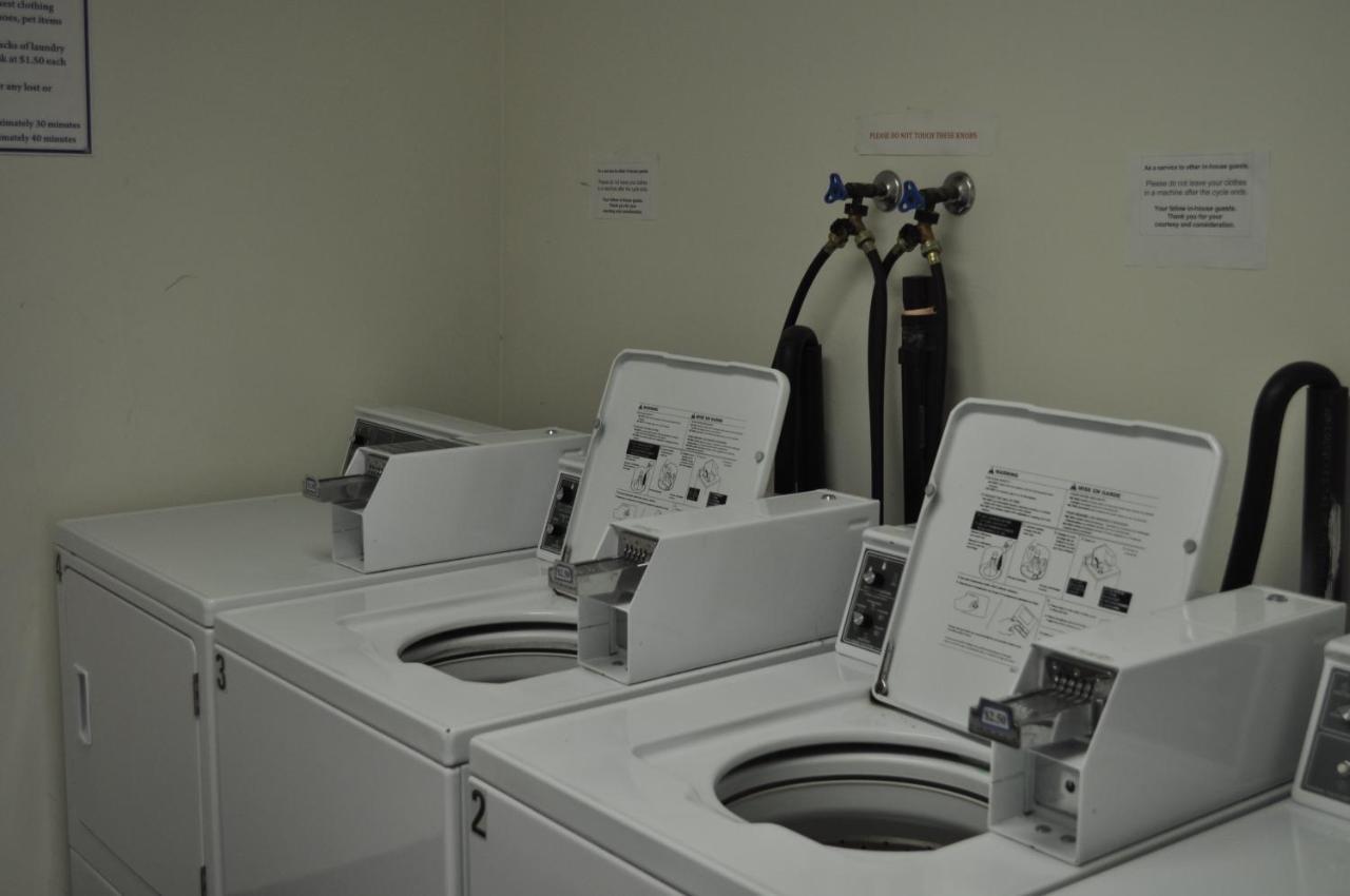 Travelodge By Wyndham Hotel 2*