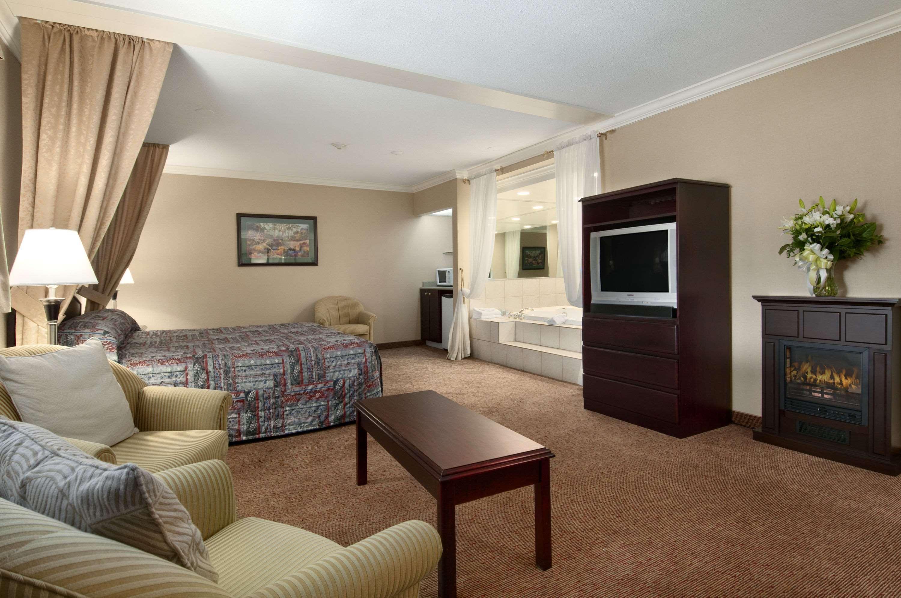 Travelodge By Wyndham Hotel